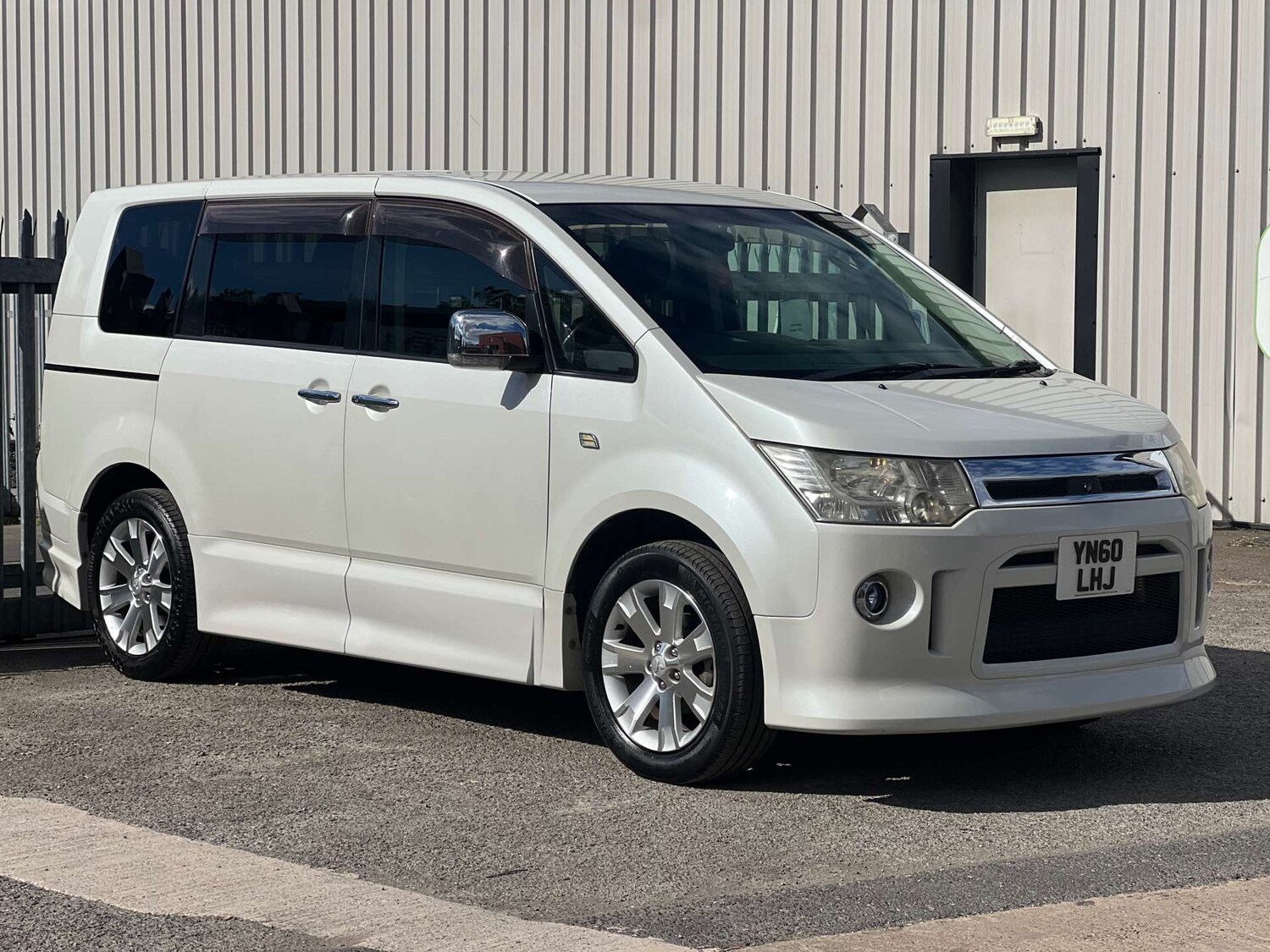 Used Mitsubishi Delica 2025 for sale - 77413334: Photo 30