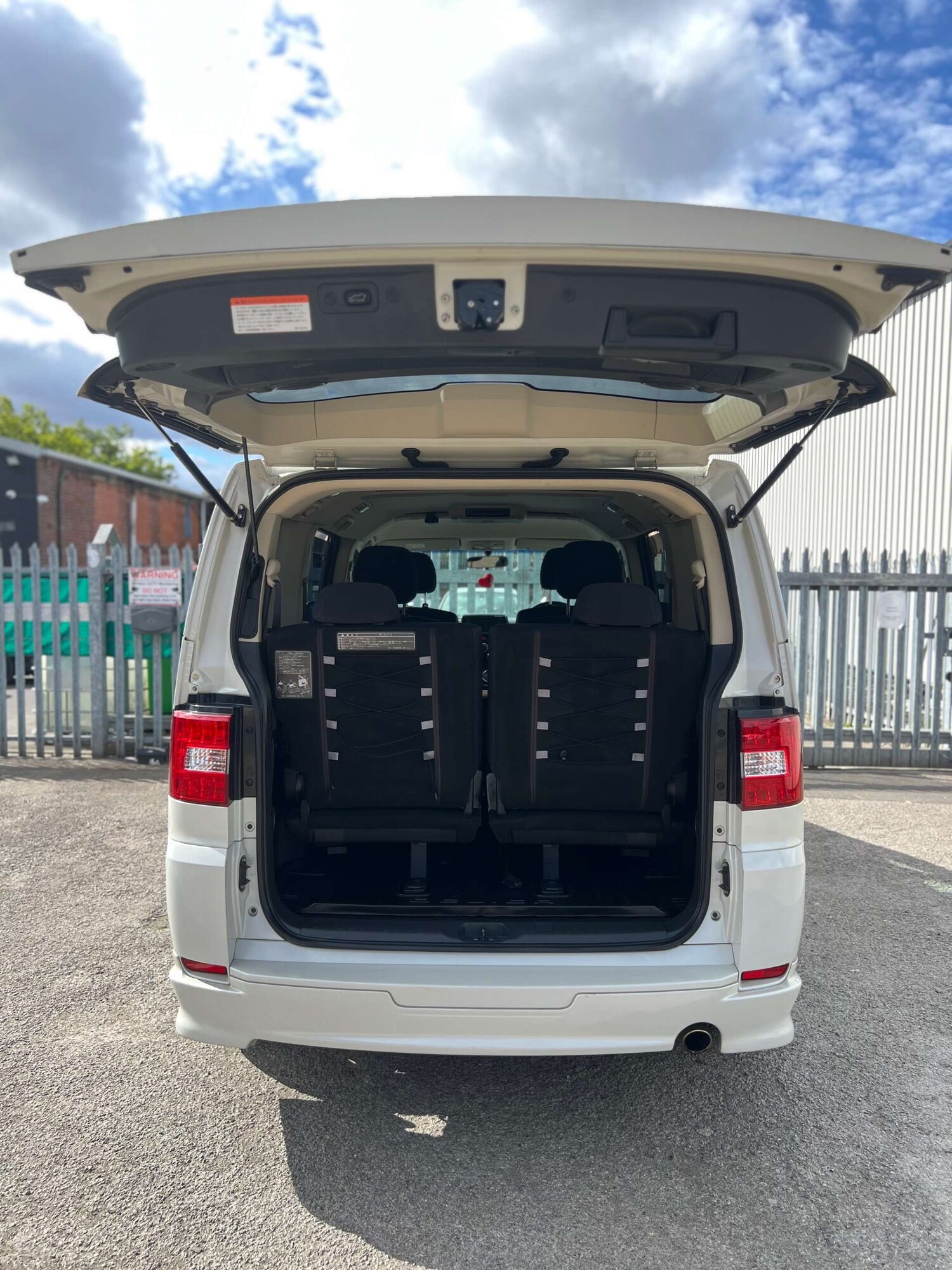 Used Mitsubishi Delica 2025 for sale - 77413334: Photo 74