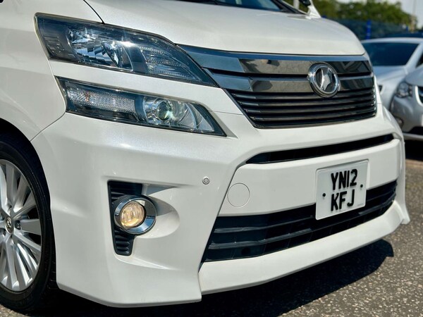 Used Toyota Vellfire 2012 for sale - 75035075: Photo 26