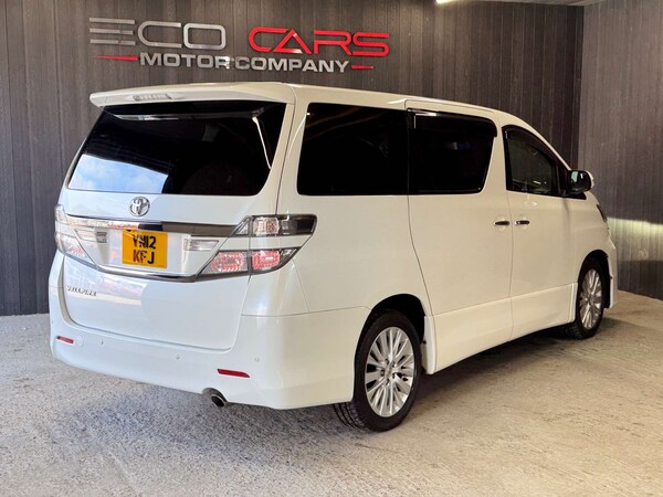Used Toyota Vellfire 2012 for sale - 75035075: Photo 2