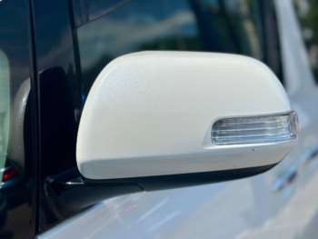 Used Toyota Vellfire  for sale - 75035075: Photo