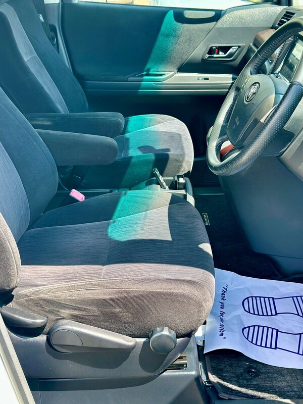 Used Toyota Vellfire 2012 for sale - 75035075: Photo 44