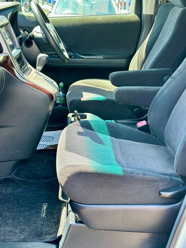 Used Toyota Vellfire 2012 for sale - 75035075: Photo 45
