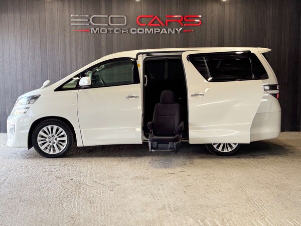 Used Toyota Vellfire 2012 for sale - 75035075: Photo 4