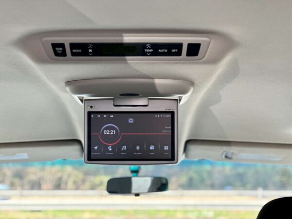 Used Toyota Vellfire 2012 for sale - 75035075: Photo 50