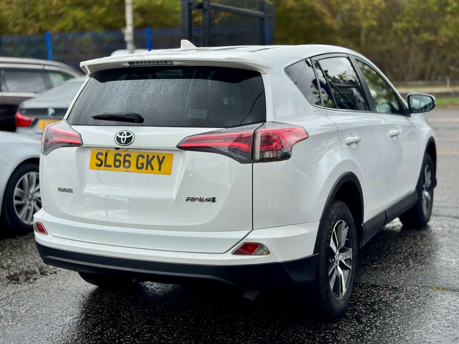 Used Toyota RAV4 2016 for sale - 76311235: Photo 36