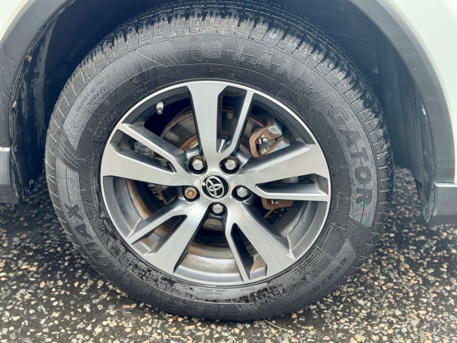 Used Toyota RAV4 2016 for sale - 76311235: Photo 74