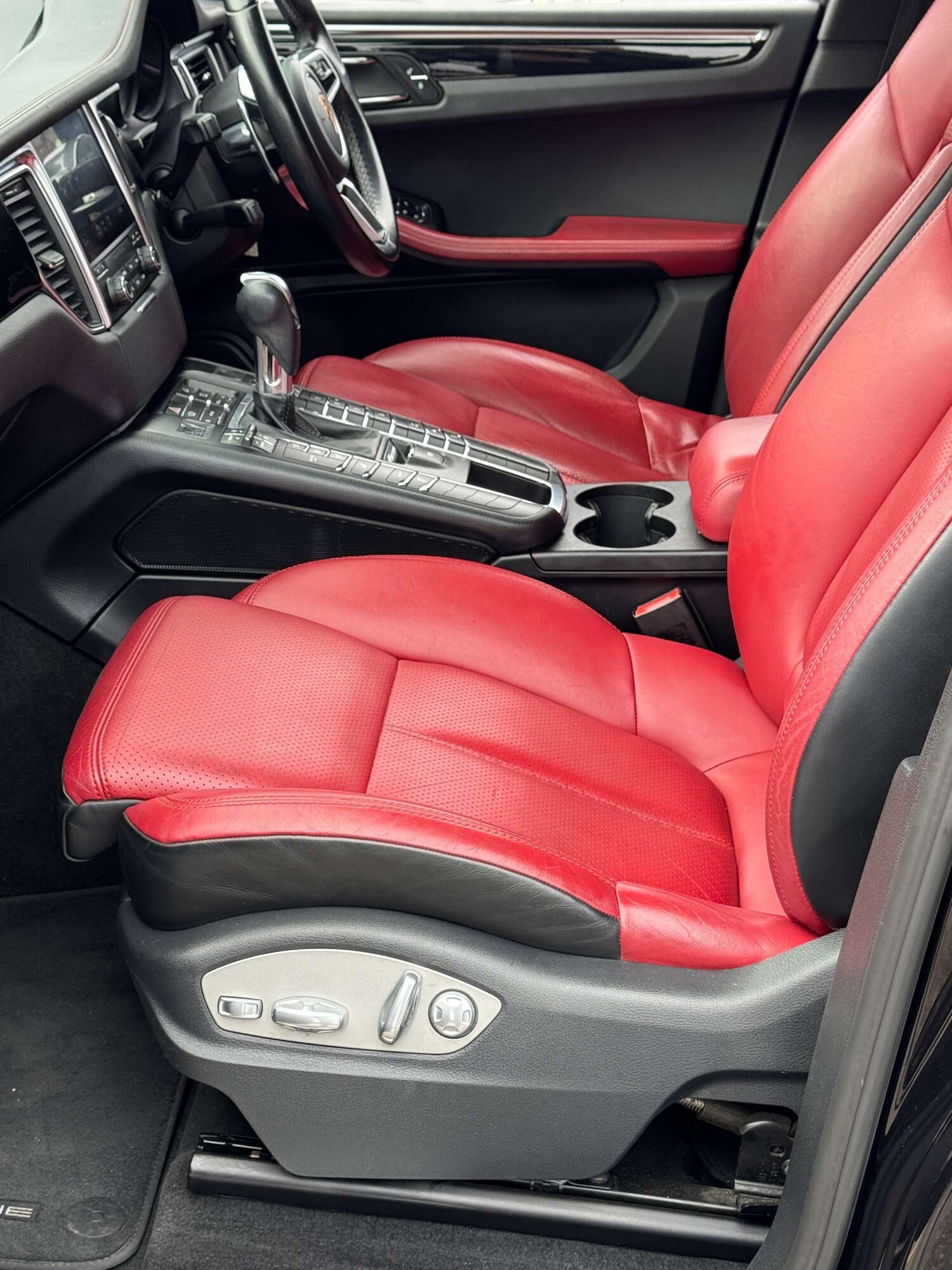 Used Porsche Macan 2024 for sale - 78117657: Photo 13