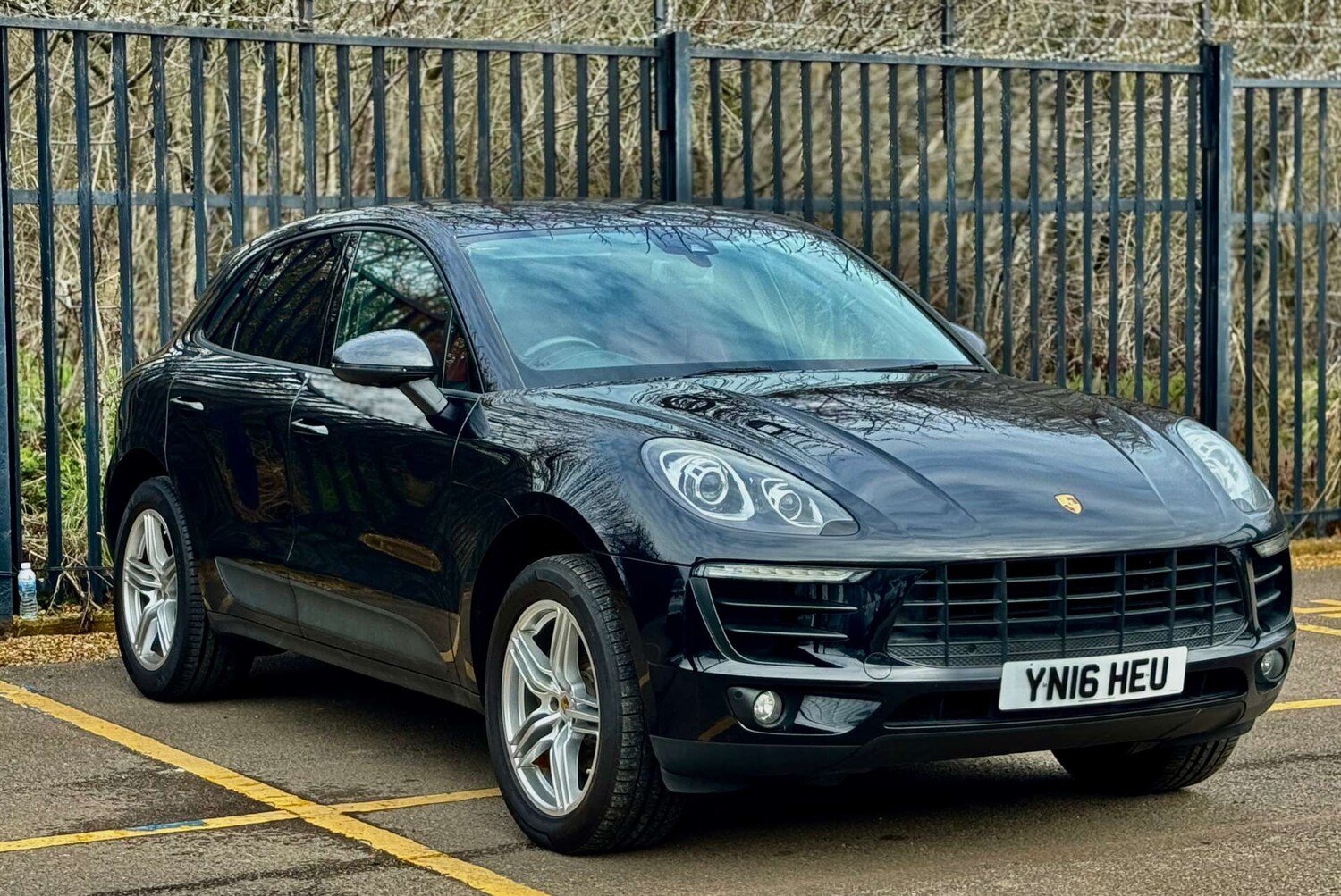 Used Porsche Macan 2024 for sale - 78117657: Photo 25
