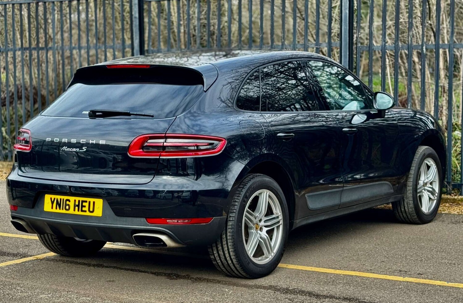 Used Porsche Macan 2024 for sale - 78117657: Photo 6