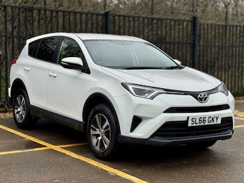 Used Toyota RAV4 2016 for sale - 77562433: Photo