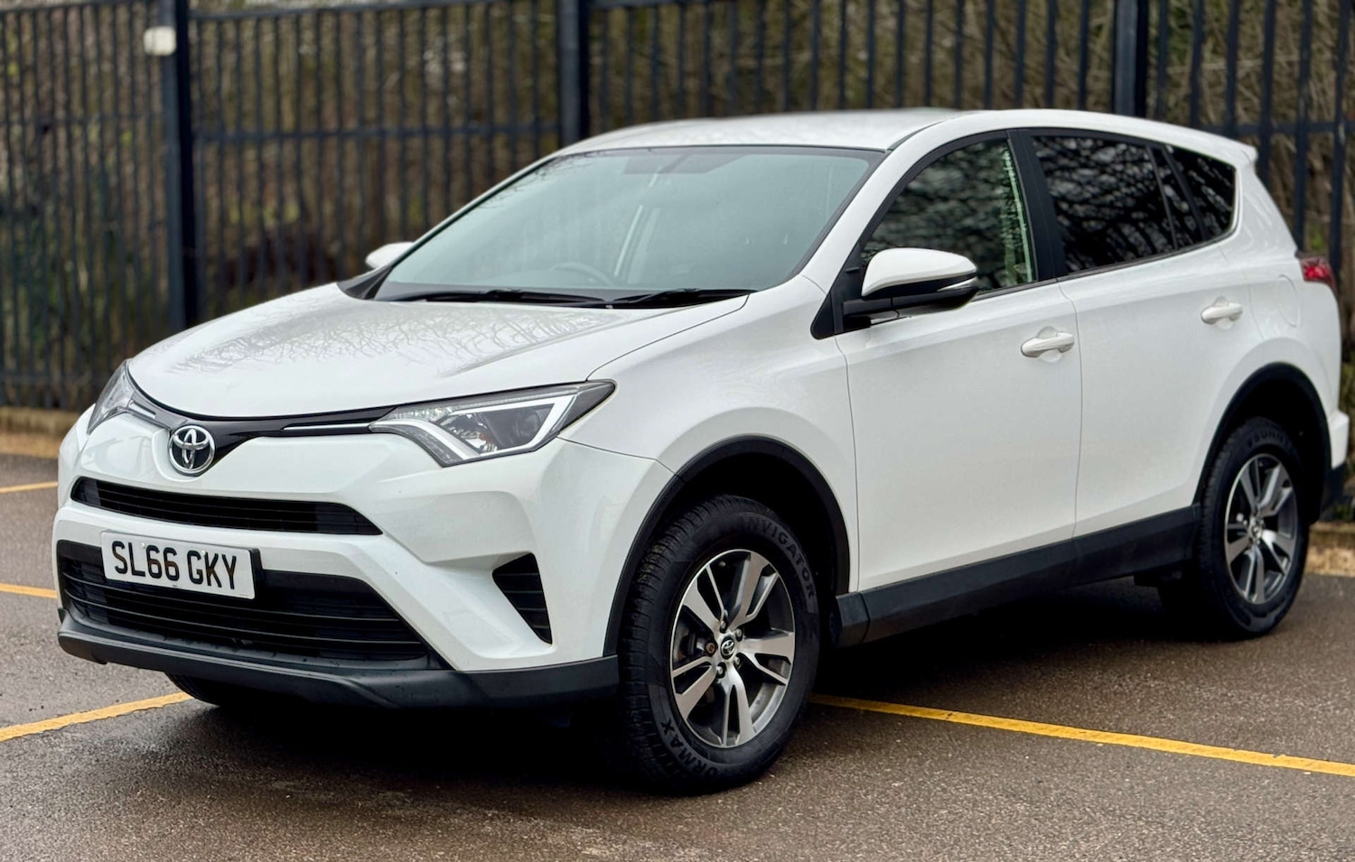 Used Toyota RAV4 2016 for sale - 77562433: Photo 30