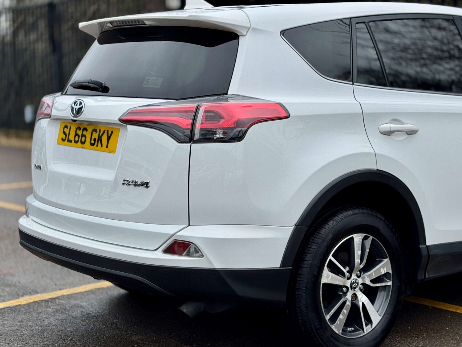 Used Toyota RAV4 2016 for sale - 77562433: Photo 41