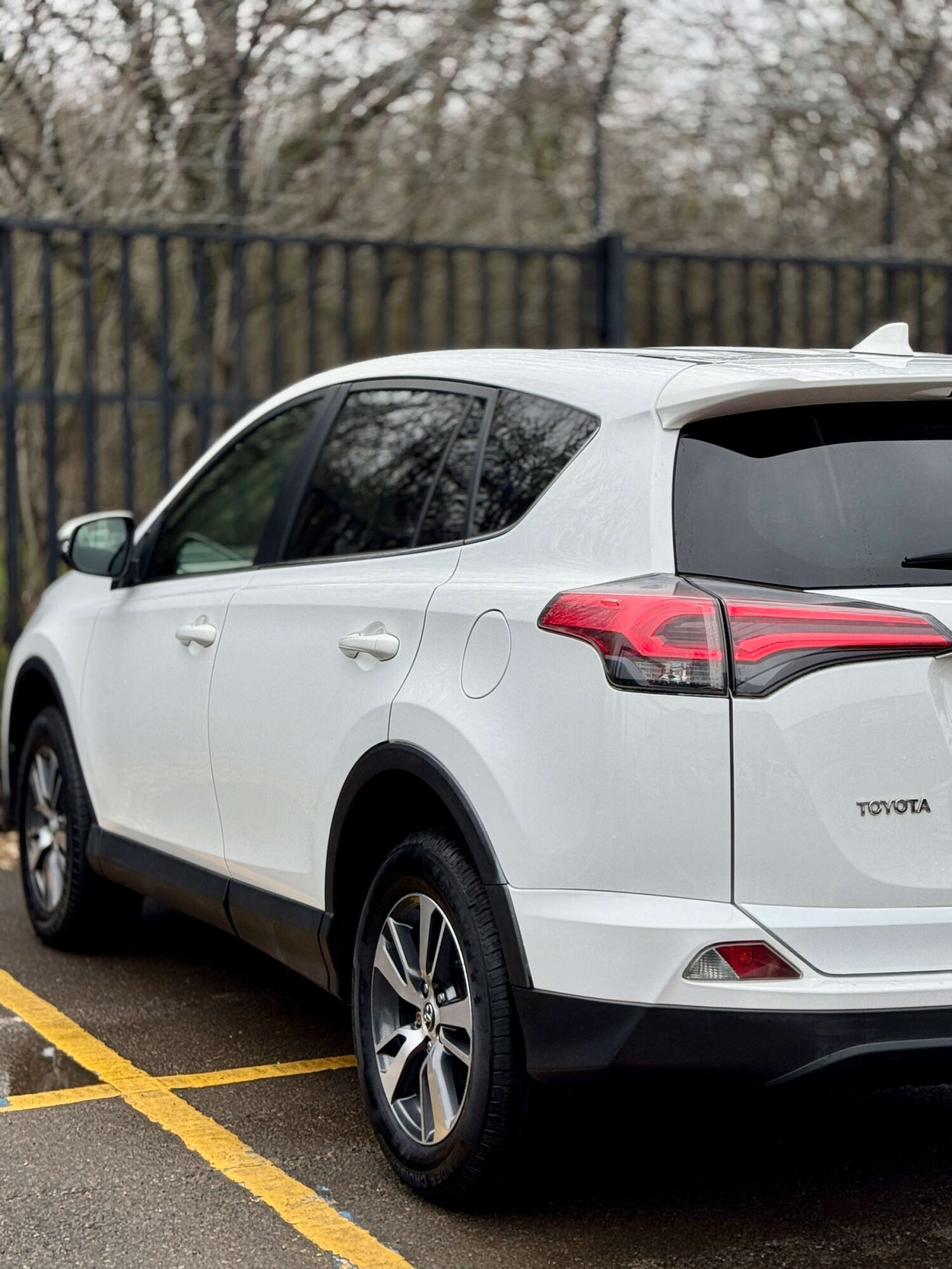 Used Toyota RAV4 2016 for sale - 77562433: Photo 42