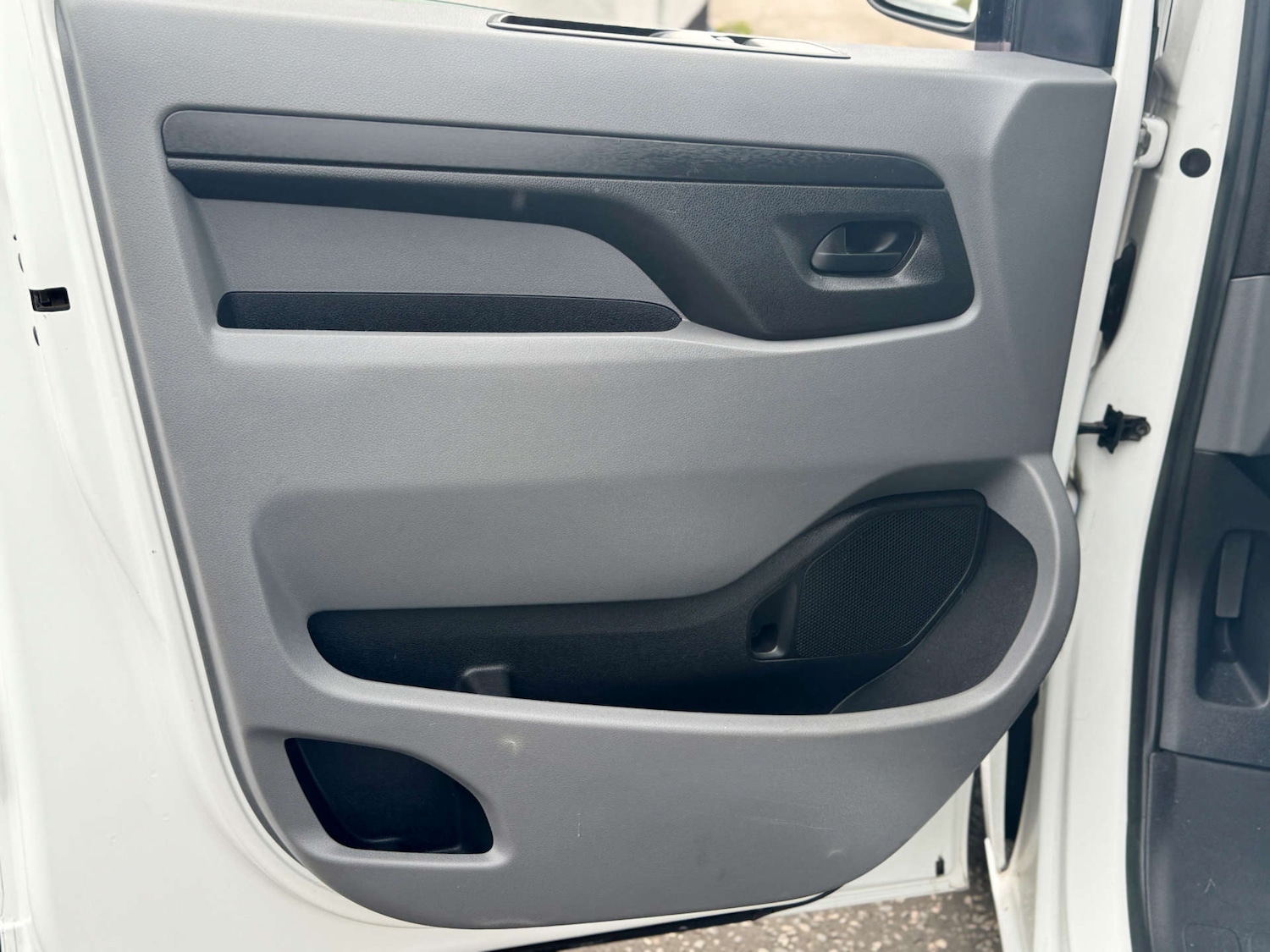 Used Peugeot Expert 2018 for sale - 76070577: Photo 40