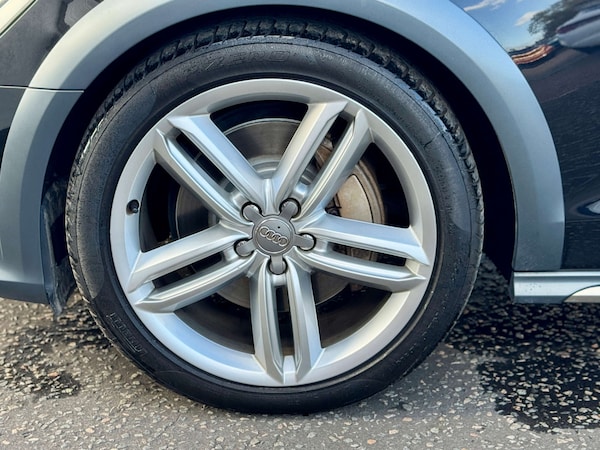 Used Audi A6 Allroad 2012 for sale - 76206222: Photo 95