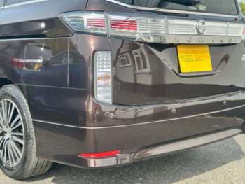 Used Nissan Elgrand 2014 for sale - 74588866: Photo