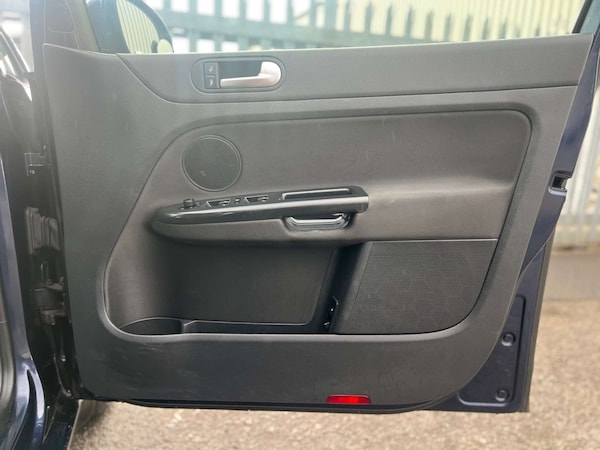 Used Volkswagen Golf Plus 2013 for sale - 76331511: Photo 45