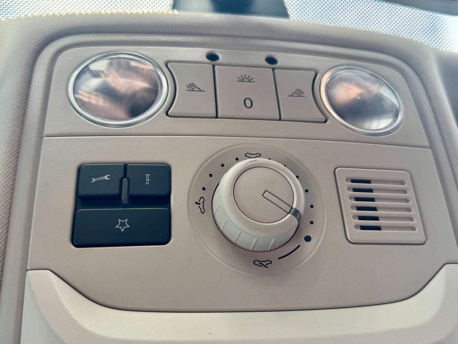 Used Volkswagen Golf Plus 2013 for sale - 76331511: Photo 74