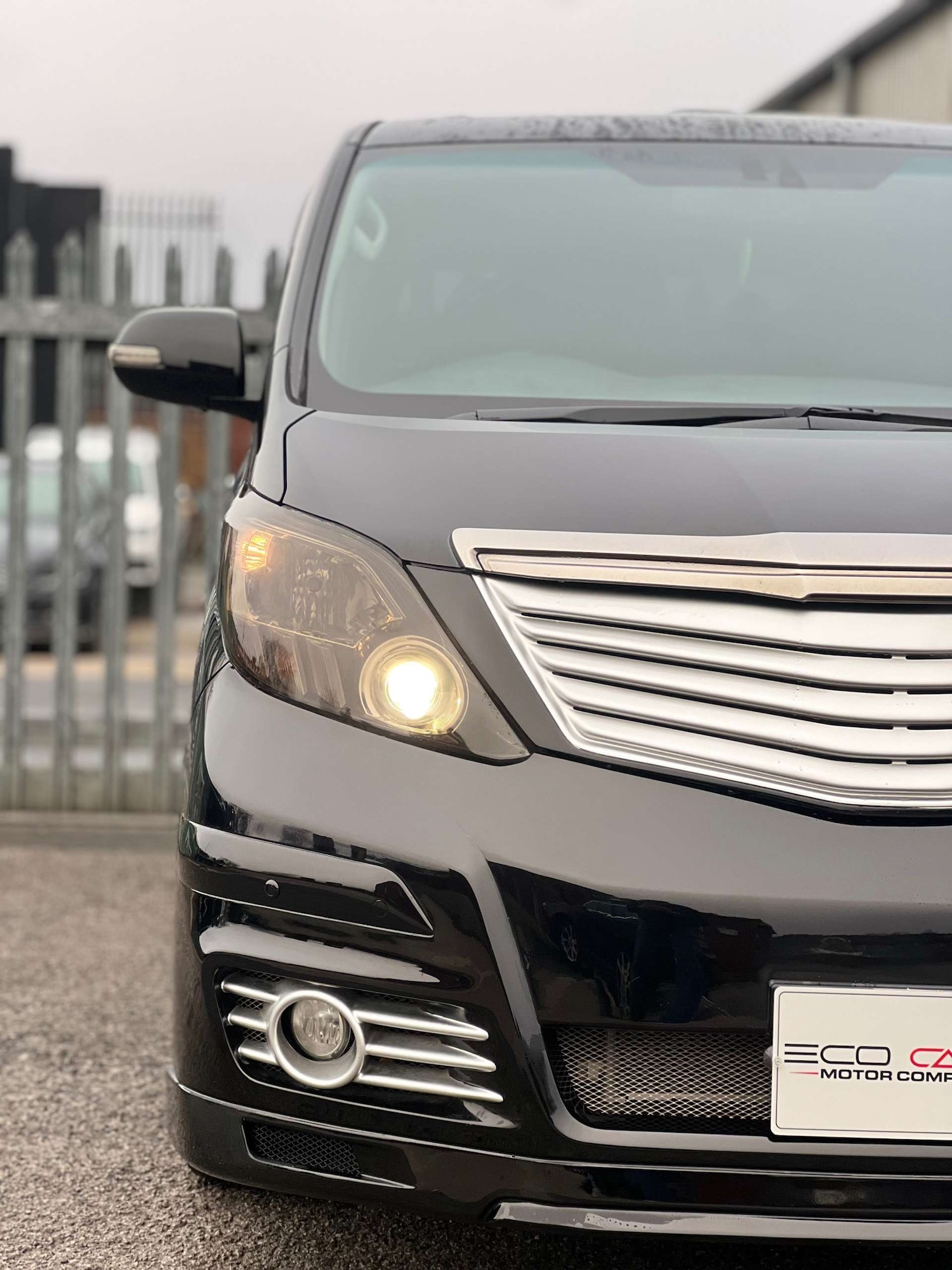 Used Toyota Alphard 2025 for sale - 77022598: Photo 32