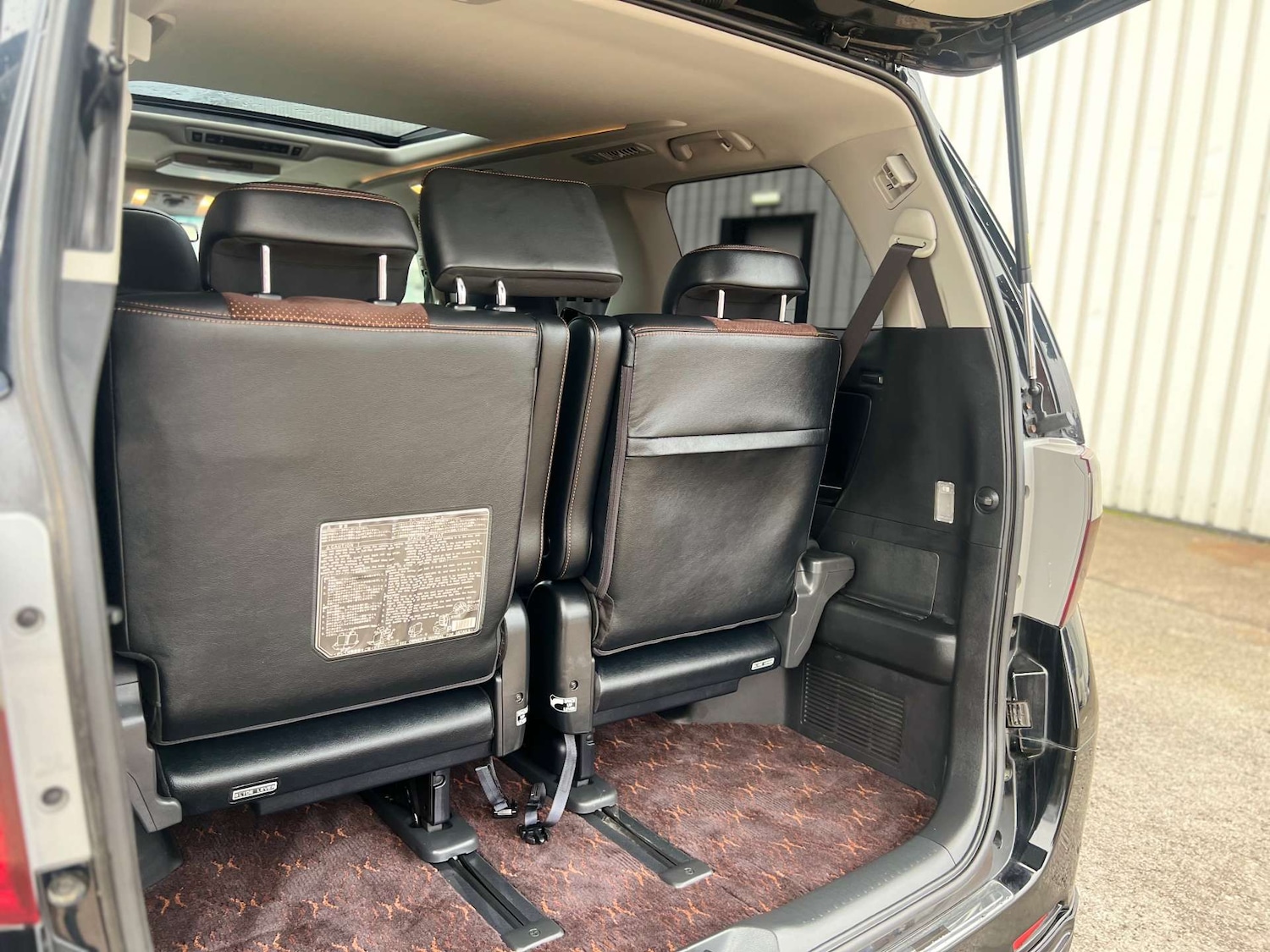 Used Toyota Alphard 2025 for sale - 77022598: Photo 51