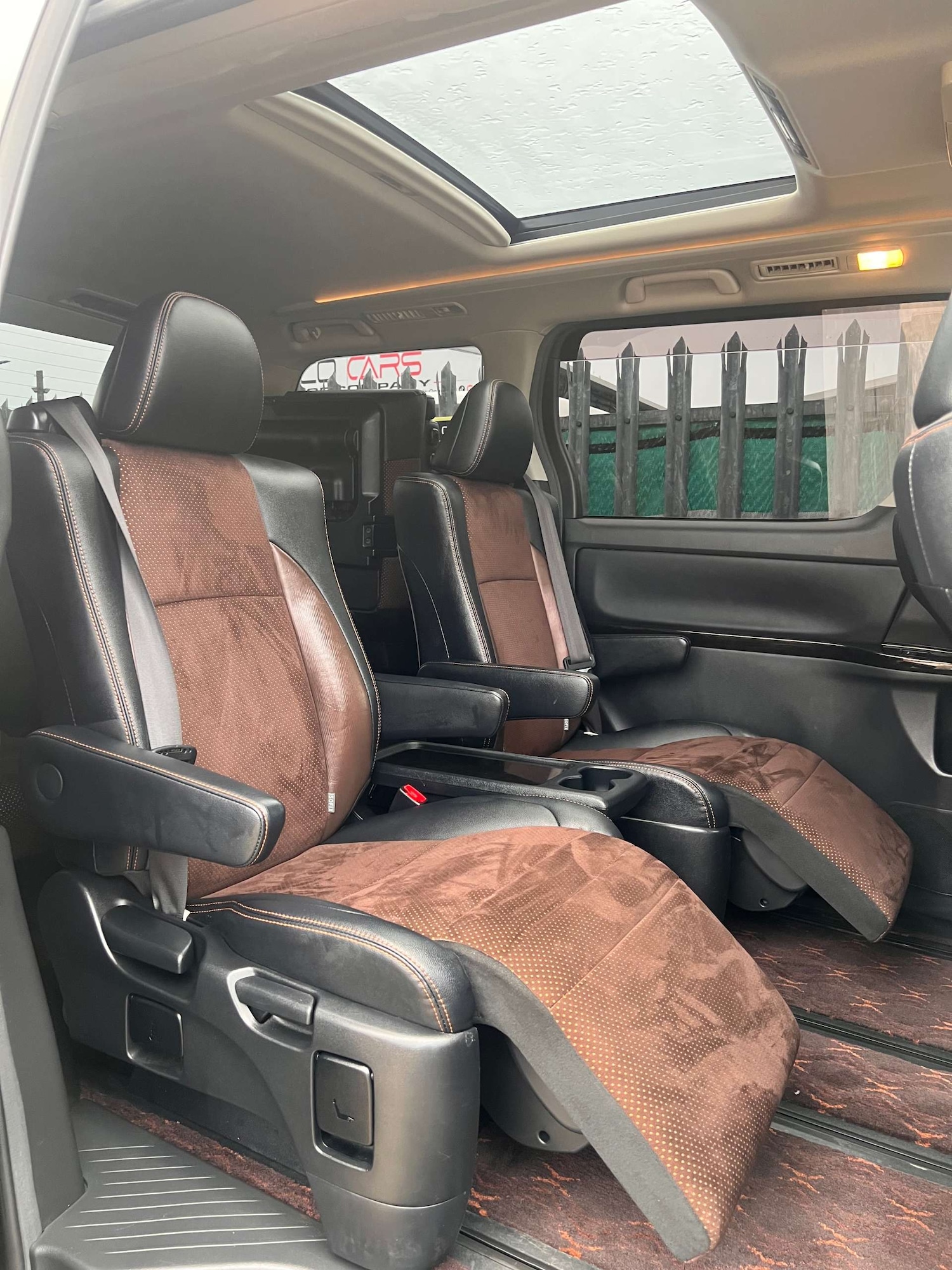 Used Toyota Alphard 2025 for sale - 77022598: Photo 63