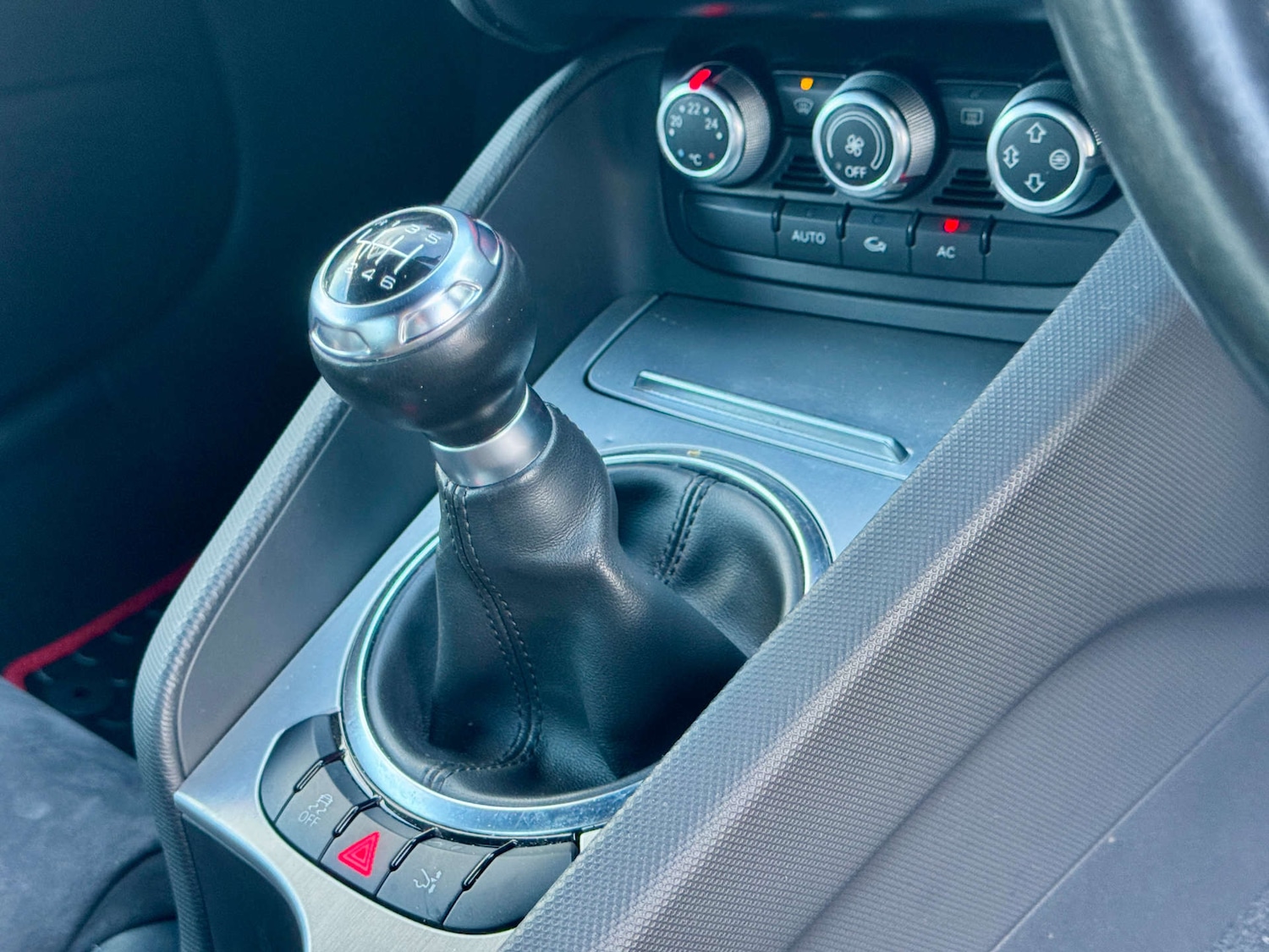 Used Audi TT 2010 for sale - 77028304: Photo 48