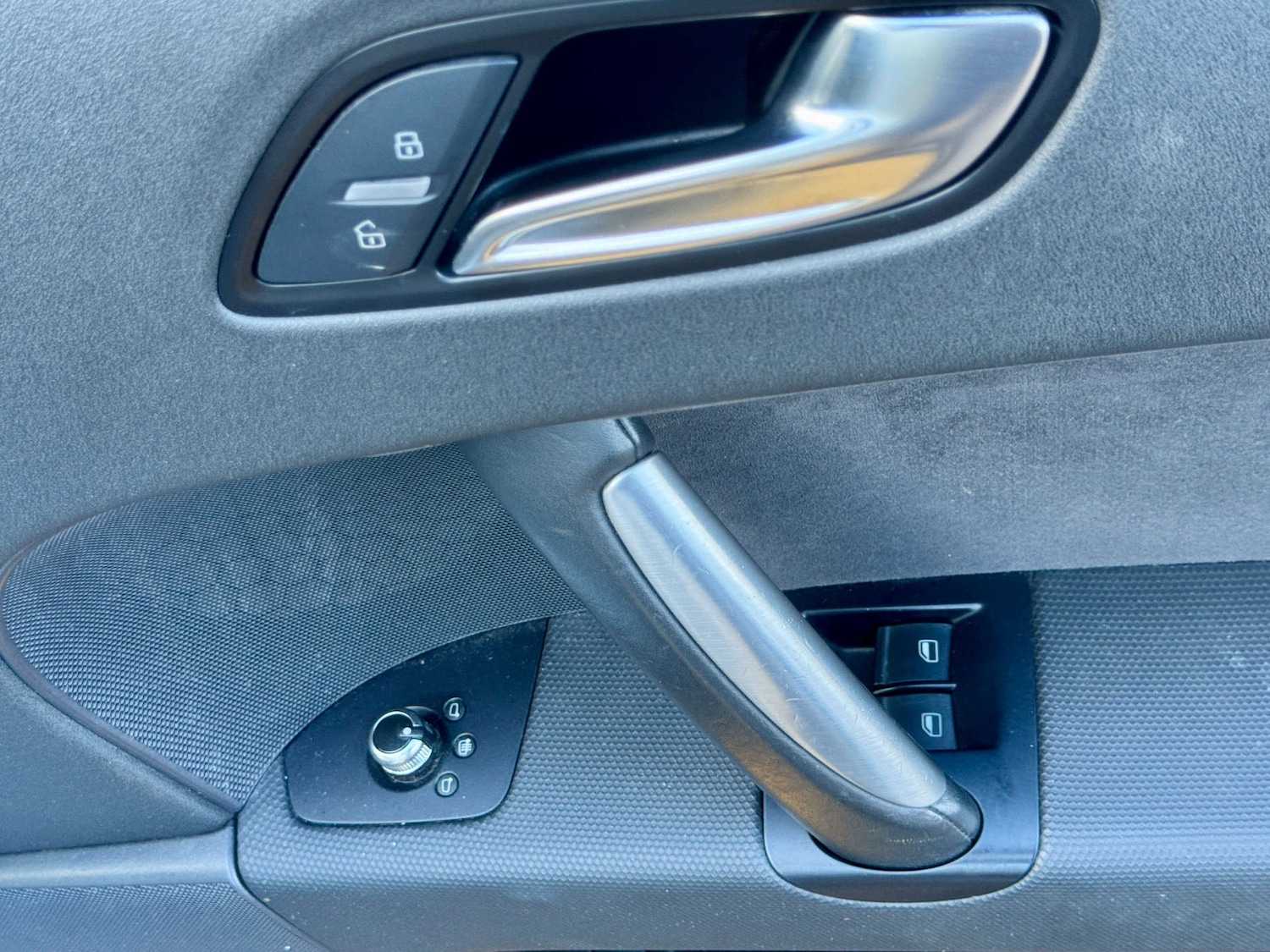 Used Audi TT 2010 for sale - 77028304: Photo 63