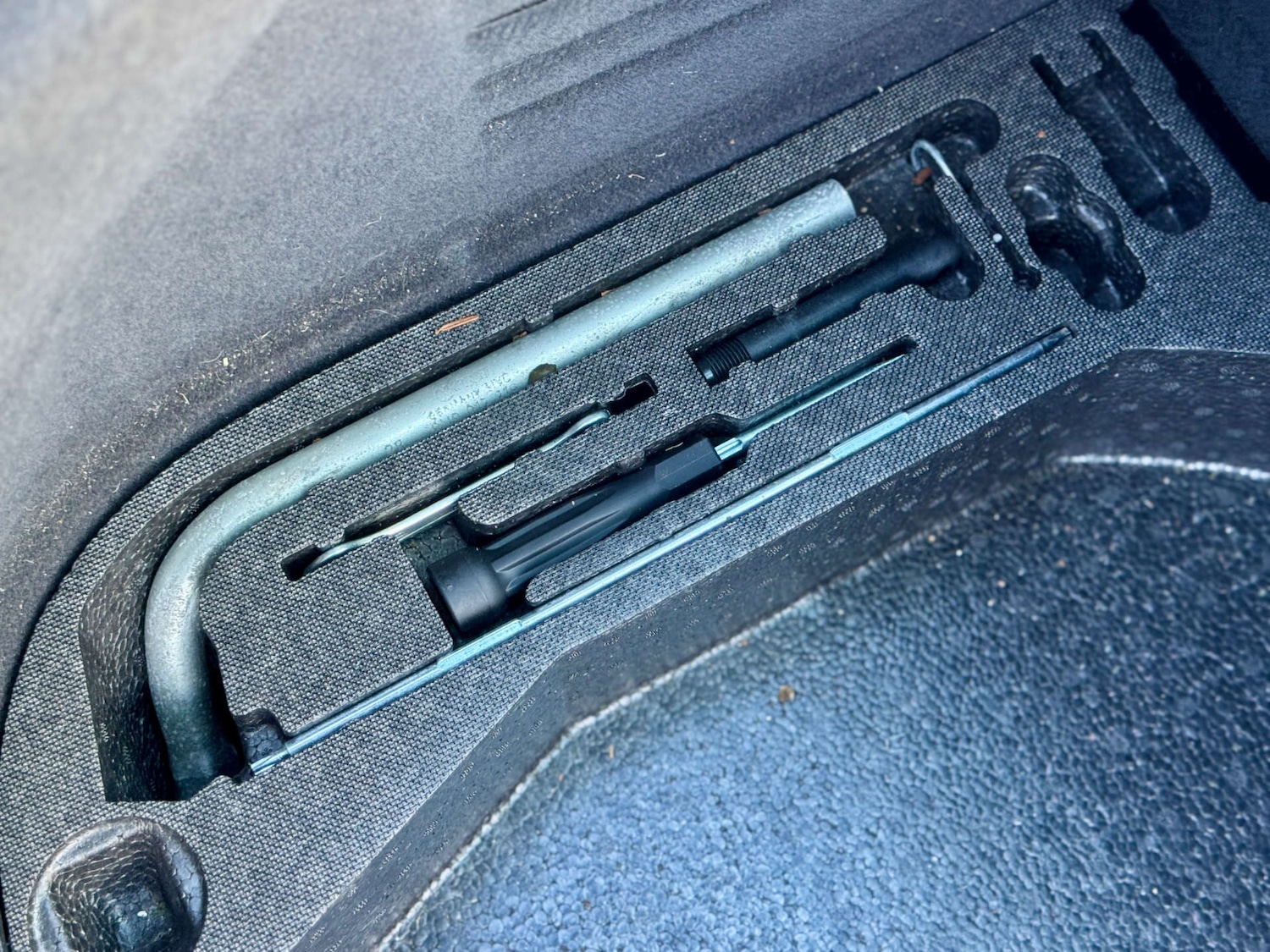 Used Audi TT 2010 for sale - 77028304: Photo 67