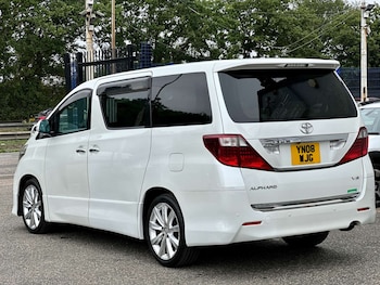 Used Toyota Alphard  for sale - 75307385: Photo