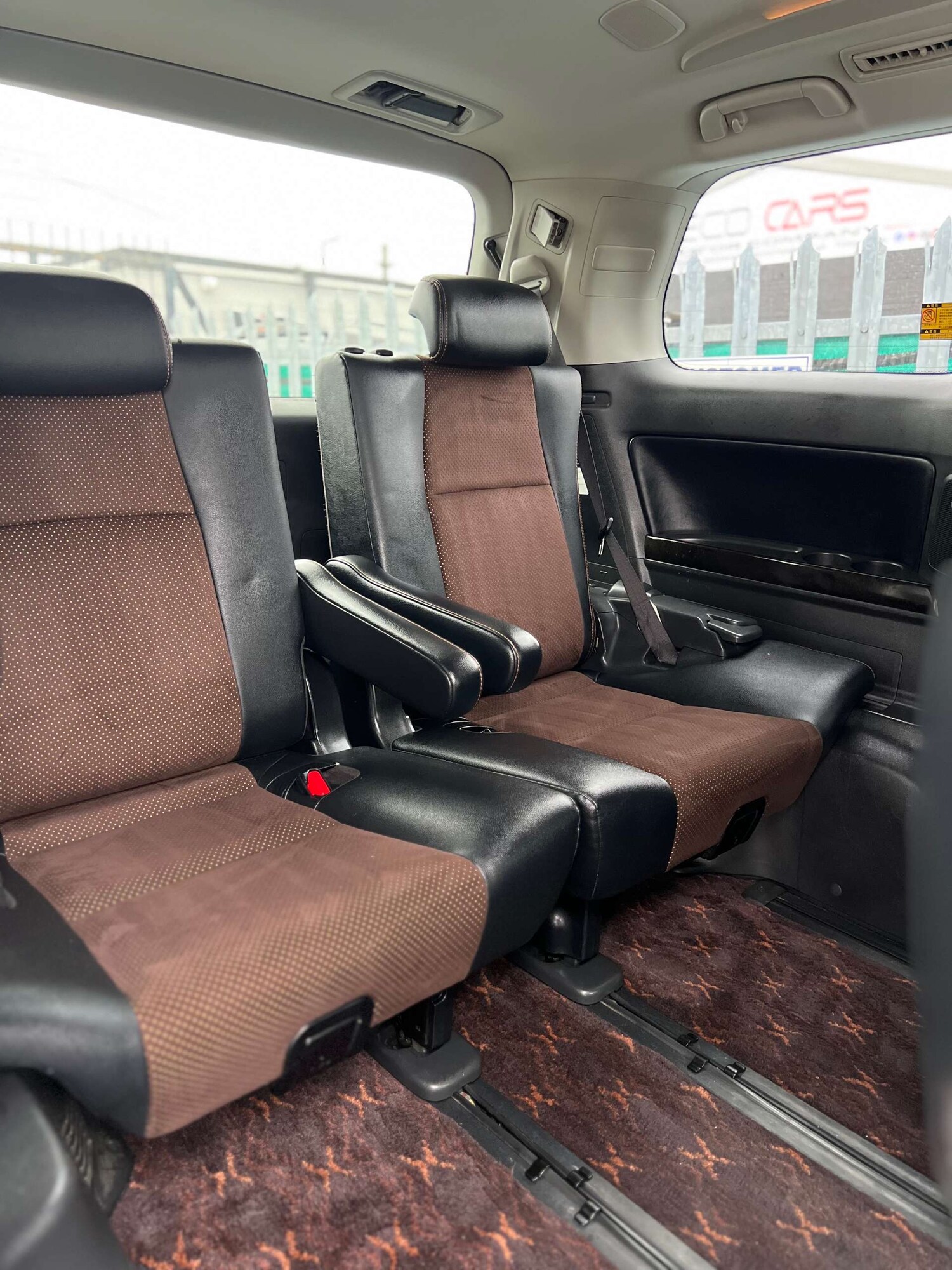 Used Toyota Alphard 2014 for sale - 77888827: Photo 34