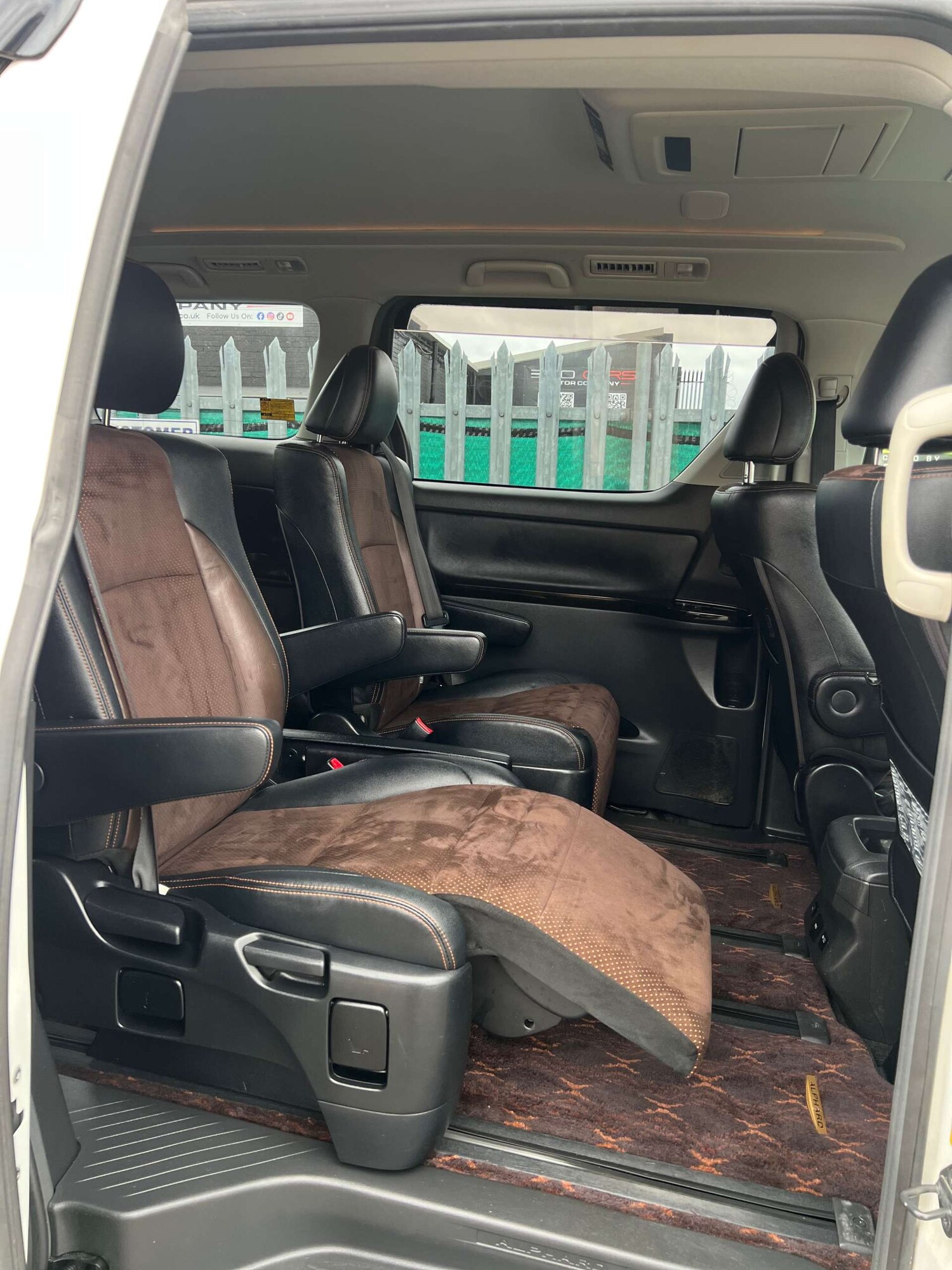 Used Toyota Alphard 2014 for sale - 77888827: Photo 38