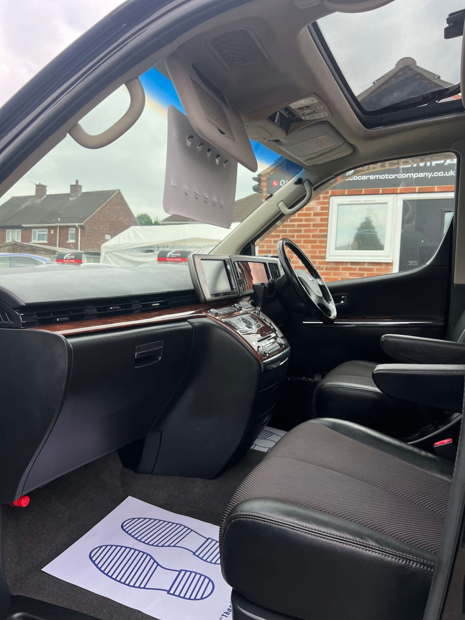 Used Nissan Elgrand 2008 for sale - 77118047: Photo 30