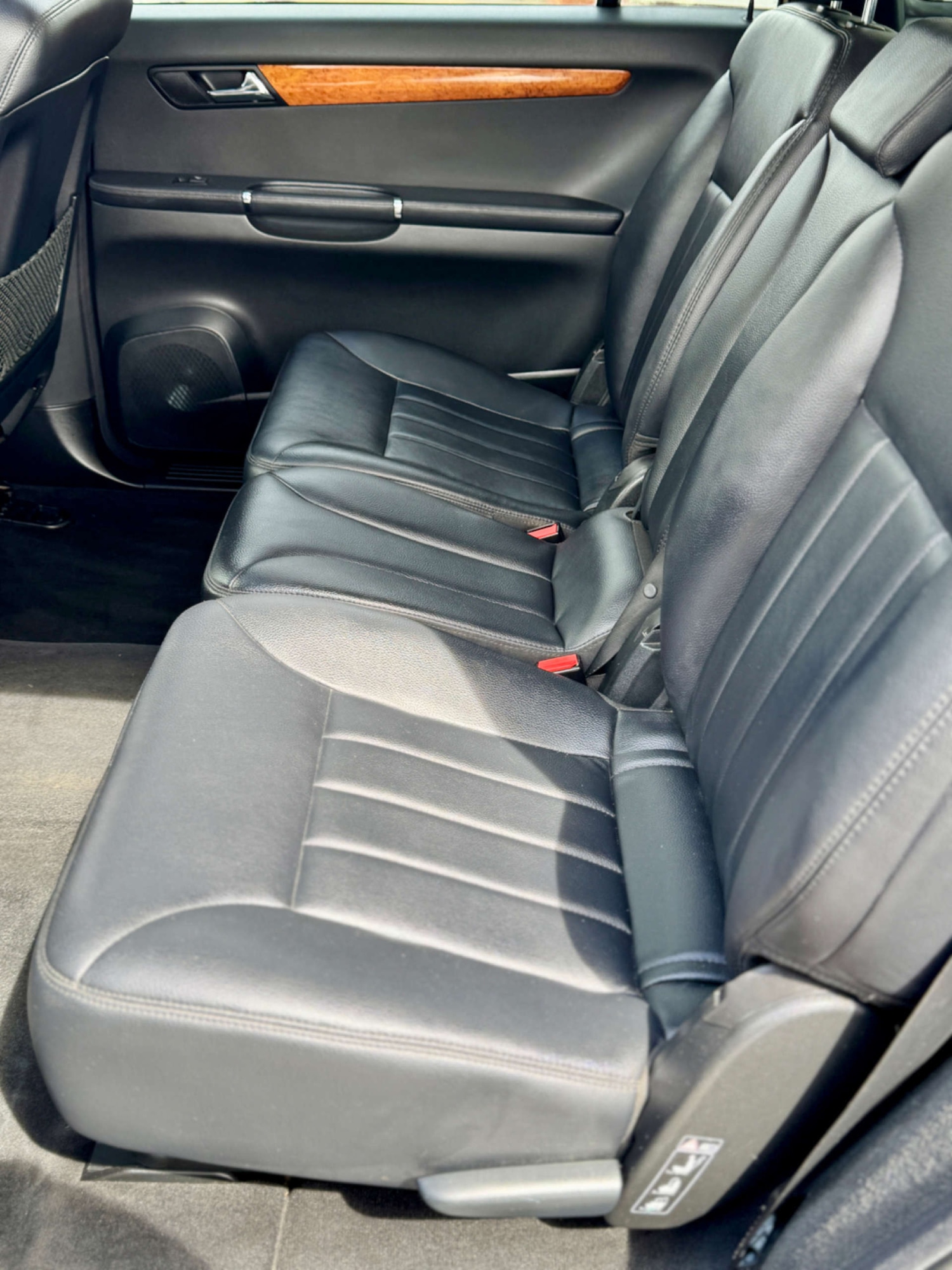 Used Mercedes-Benz R Class 2017 for sale - 77003476: Photo 17