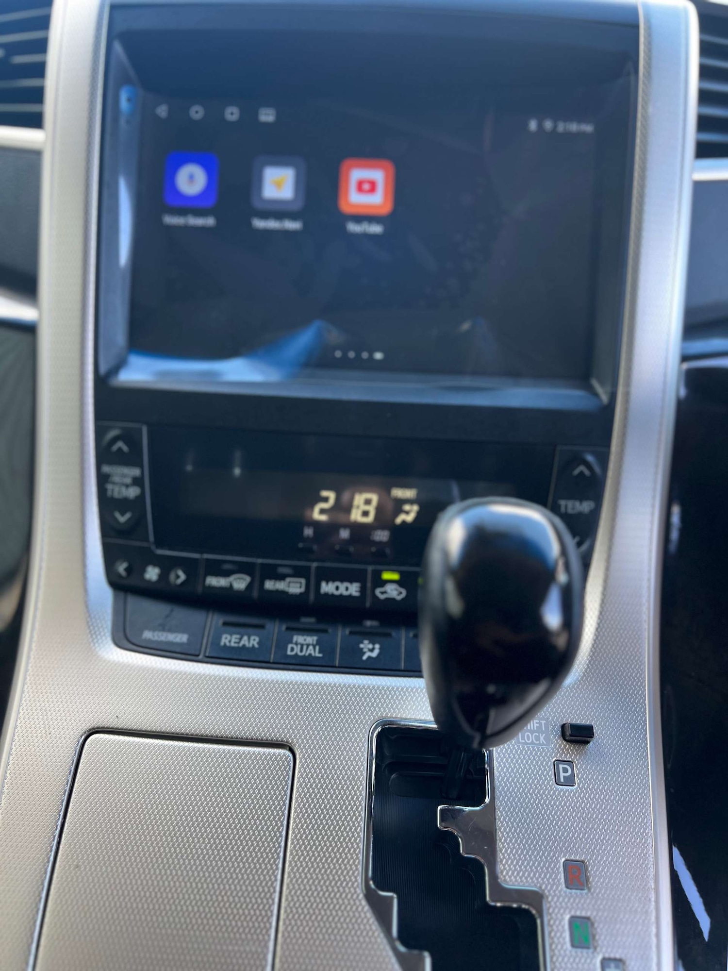 Used Toyota Vellfire 2014 for sale - 76313303: Photo 34