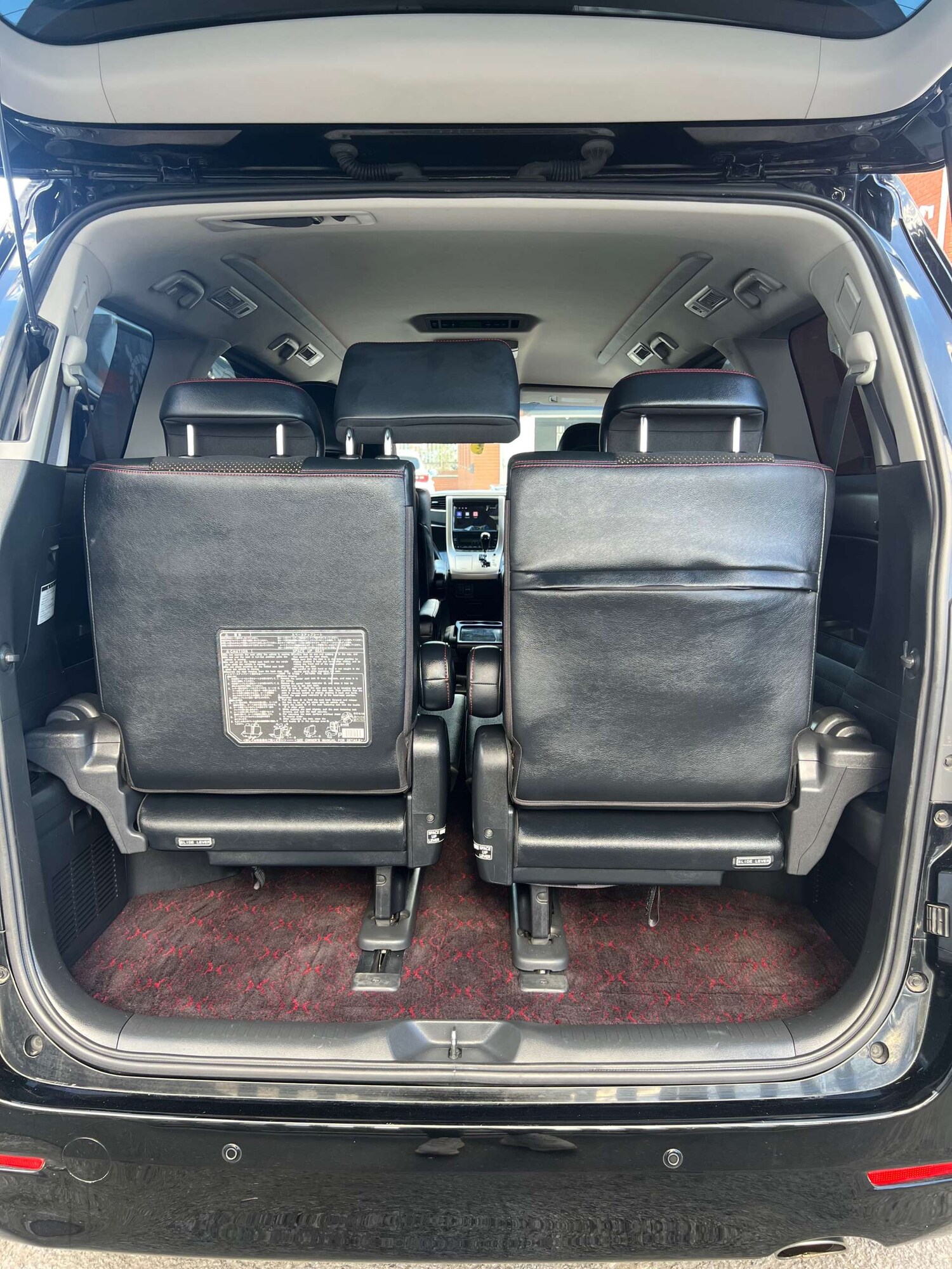 Used Toyota Vellfire 2014 for sale - 76313303: Photo 47