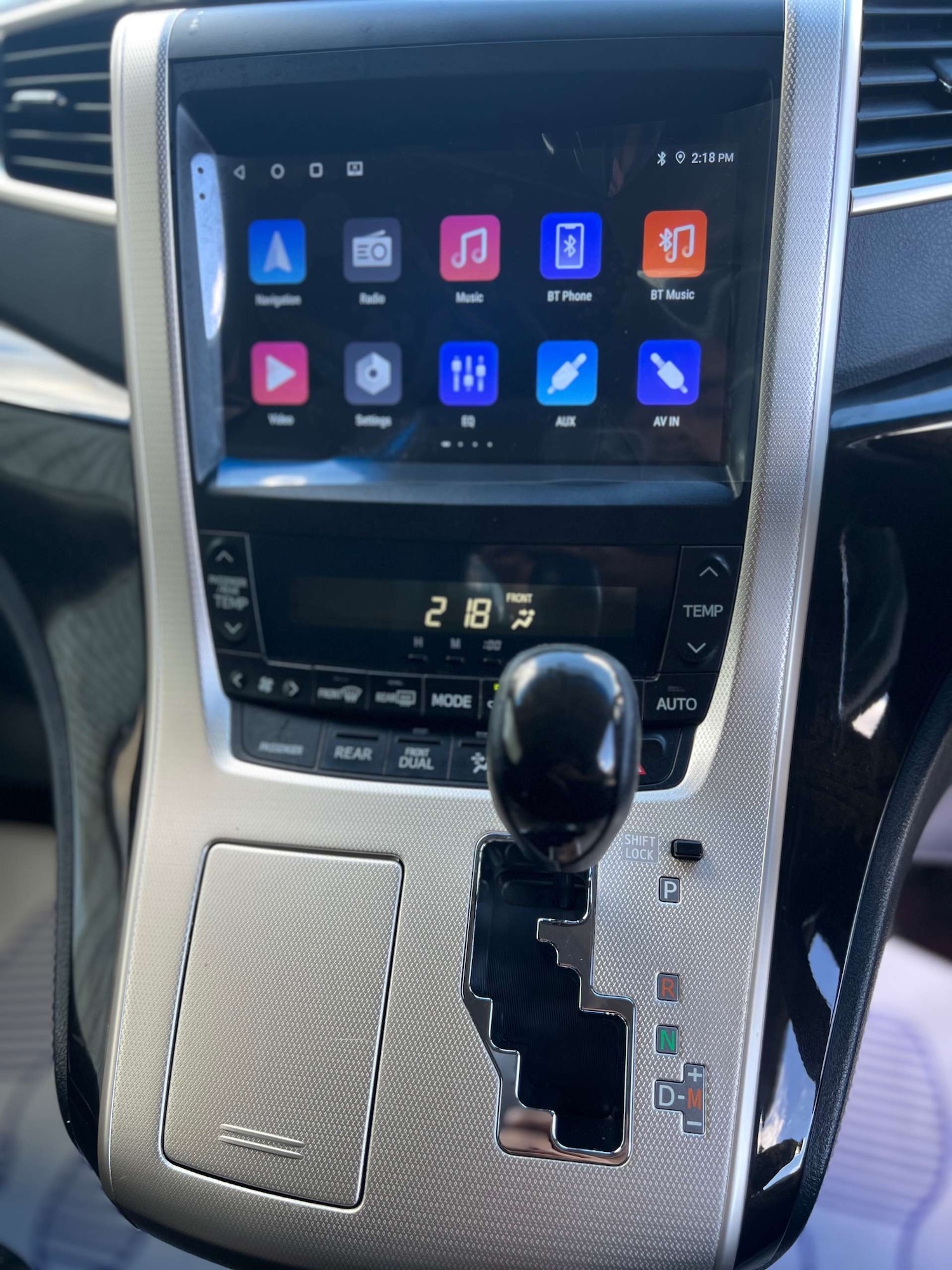 Used Toyota Vellfire 2014 for sale - 76313303: Photo 52