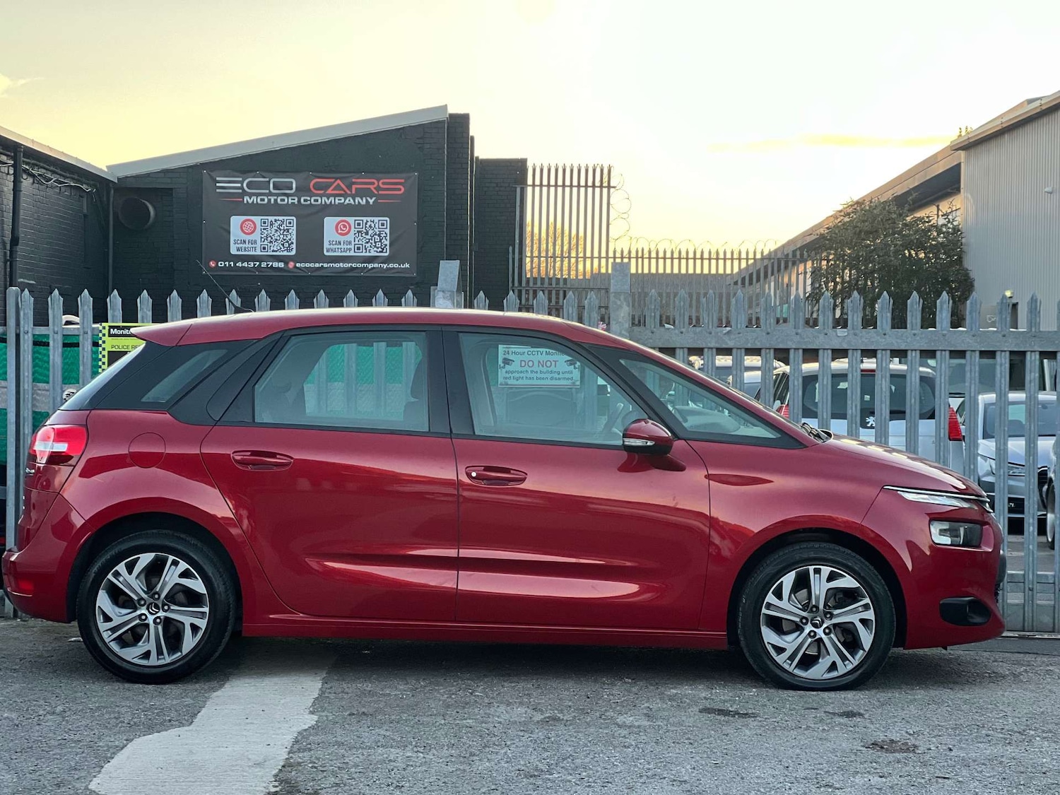 Used Citroen C4 Picasso 2016 for sale - 77003479: Photo 10