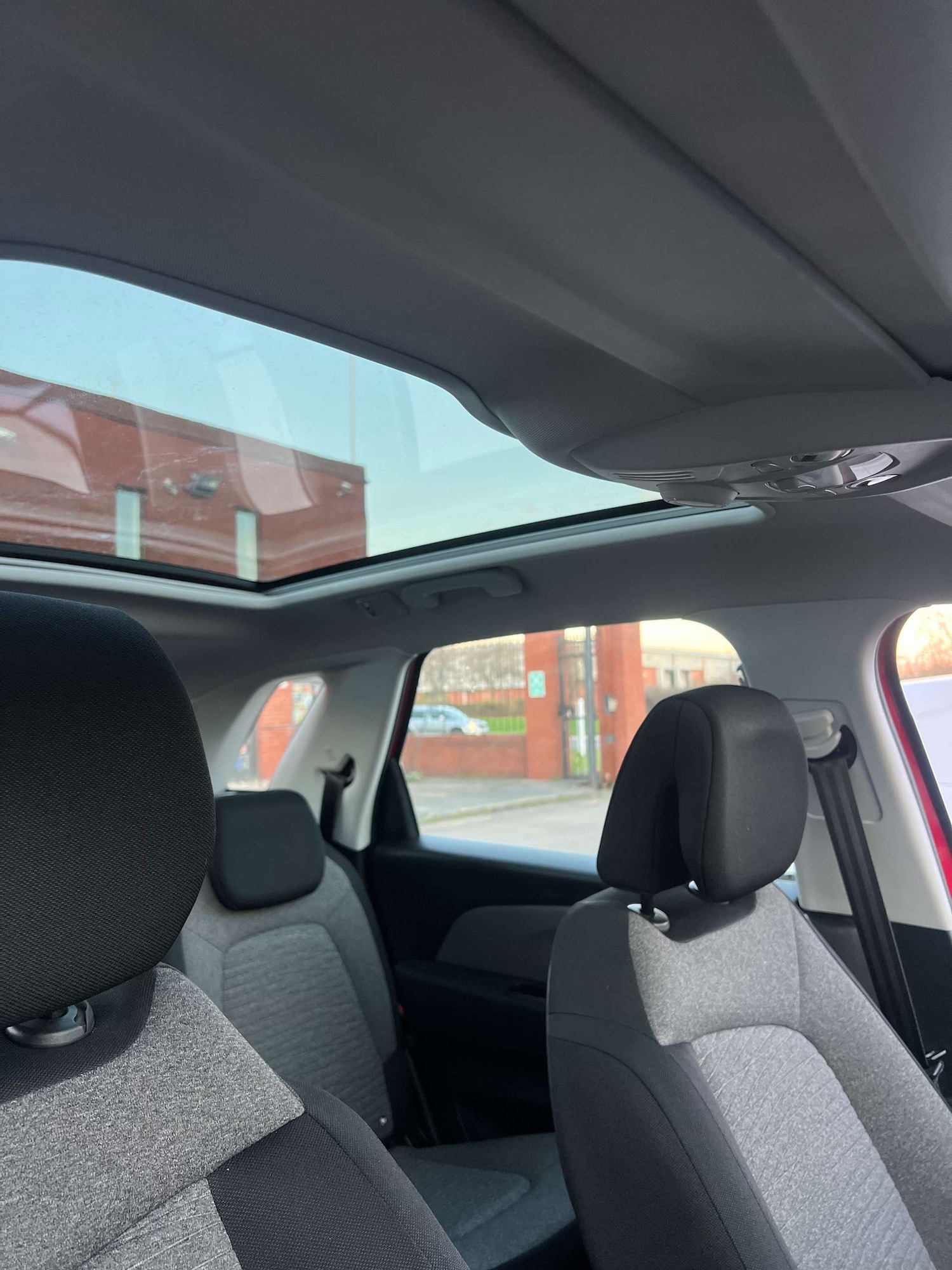 Used Citroen C4 Picasso 2016 for sale - 77003479: Photo 35