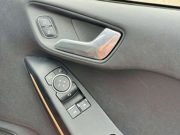 Used Ford Fiesta 2018 for sale - 76093849: Photo 53