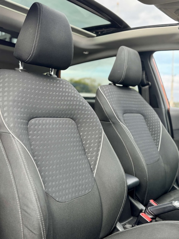 Used Ford Fiesta 2018 for sale - 76093849: Photo 6