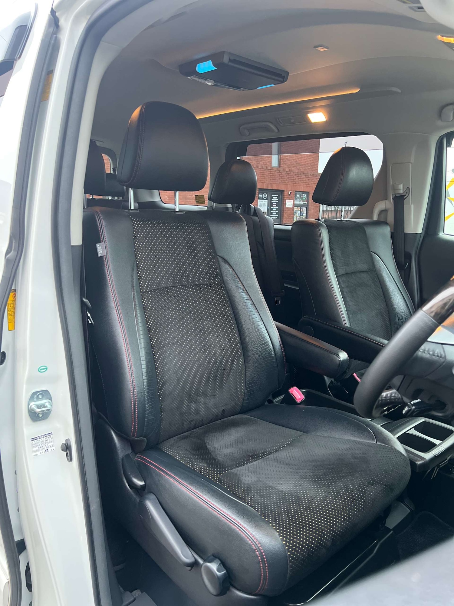 Used Toyota Vellfire 2014 for sale - 77437691: Photo 15