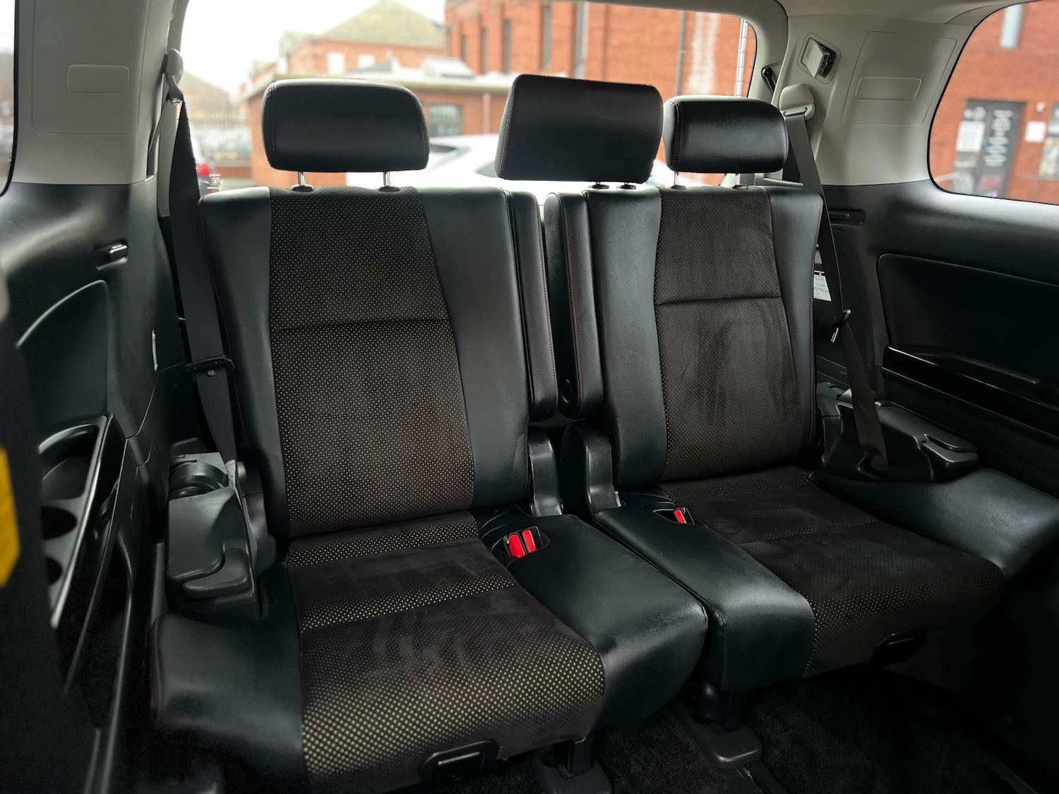Used Toyota Vellfire 2014 for sale - 77437691: Photo 29