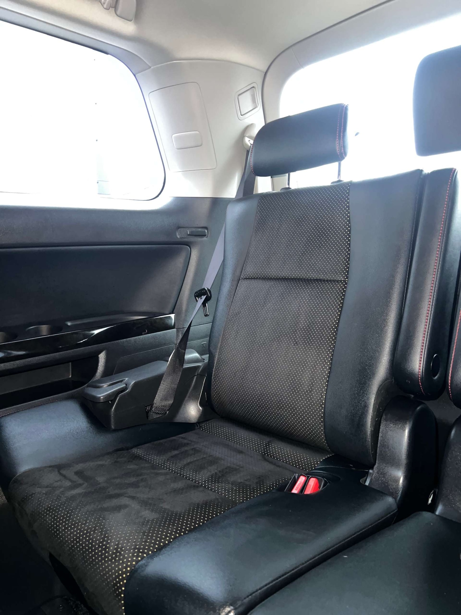 Used Toyota Vellfire 2014 for sale - 77437691: Photo 30