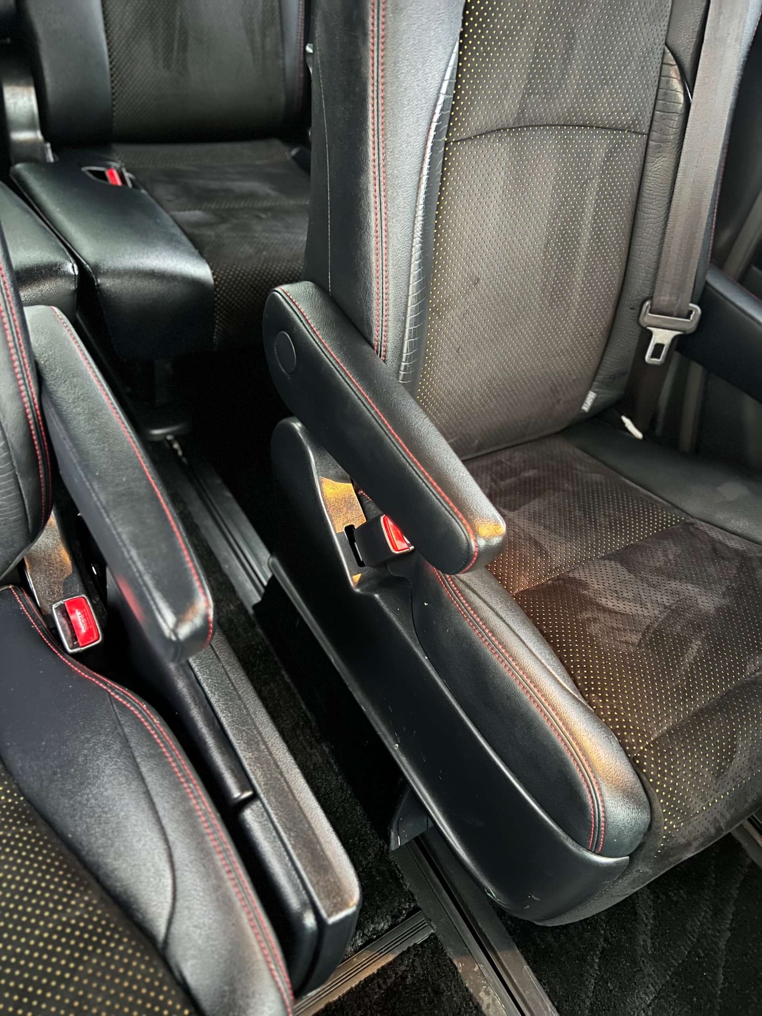 Used Toyota Vellfire 2014 for sale - 77437691: Photo 37