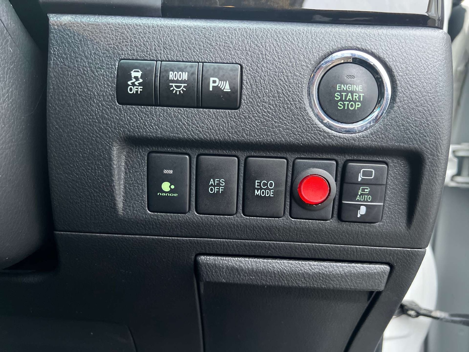 Used Toyota Vellfire 2014 for sale - 77437691: Photo 43