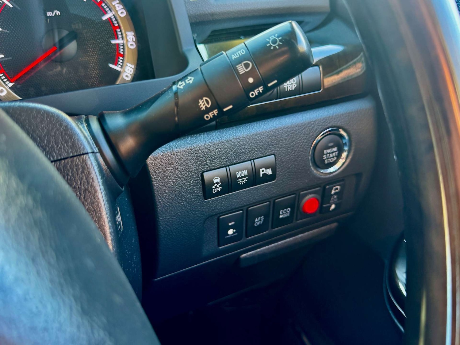 Used Toyota Vellfire 2014 for sale - 77437691: Photo 61