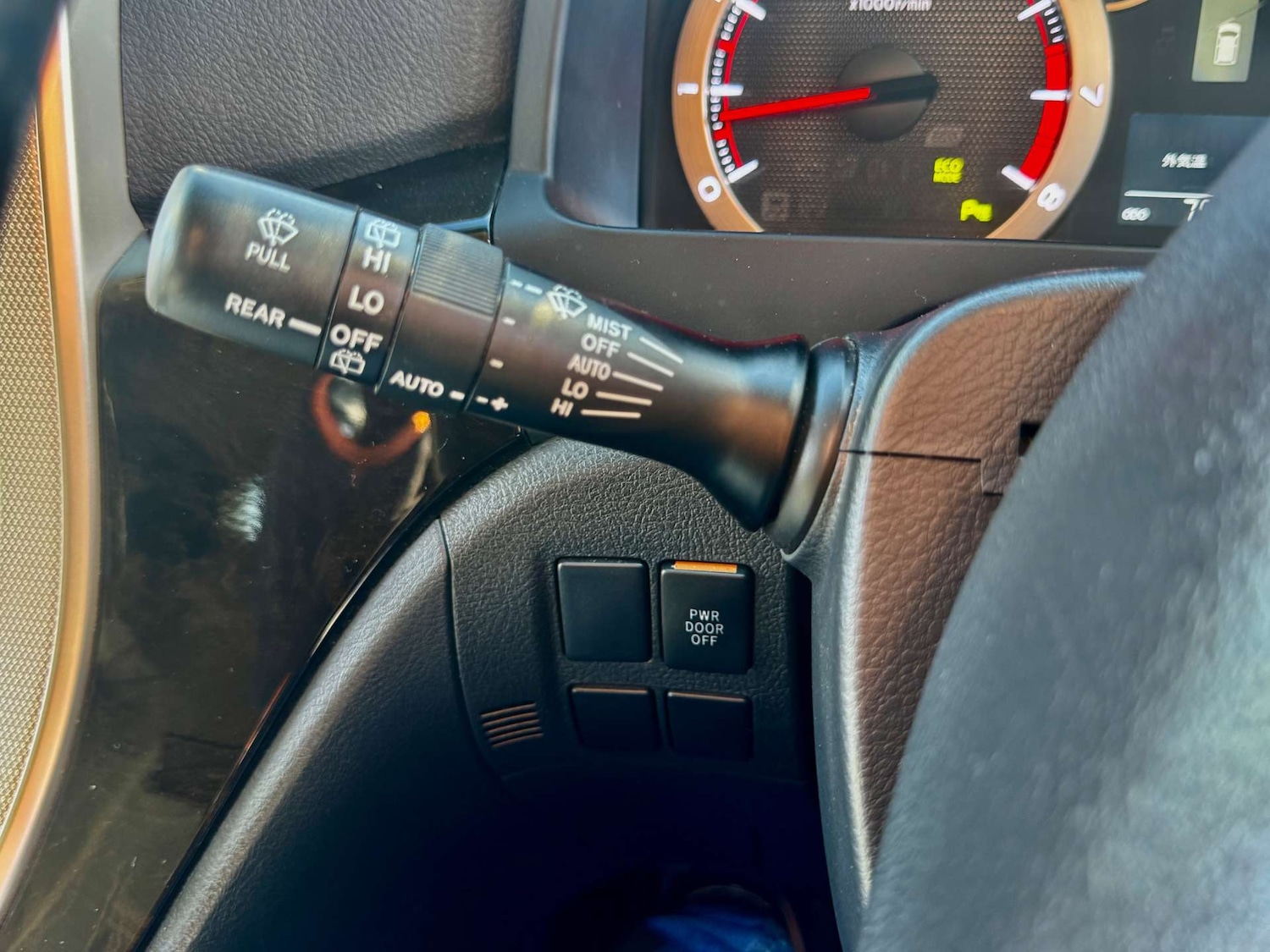 Used Toyota Vellfire 2014 for sale - 77437691: Photo 62