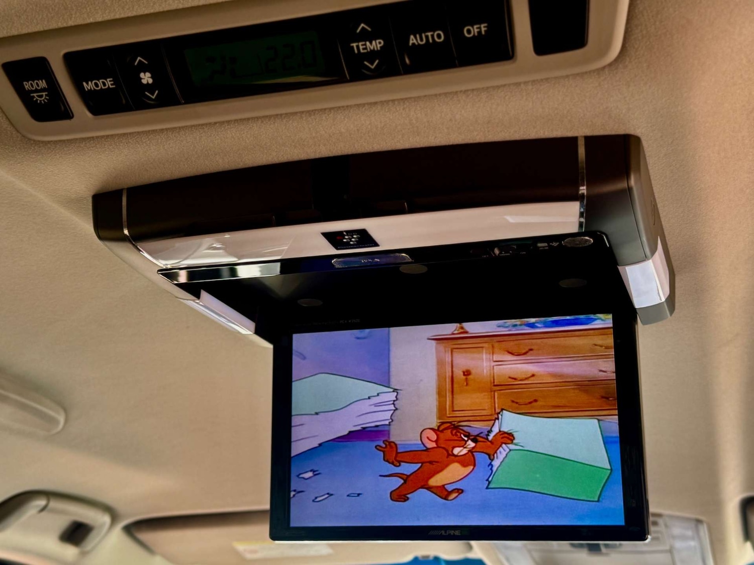 Used Toyota Vellfire 2014 for sale - 77437691: Photo 70