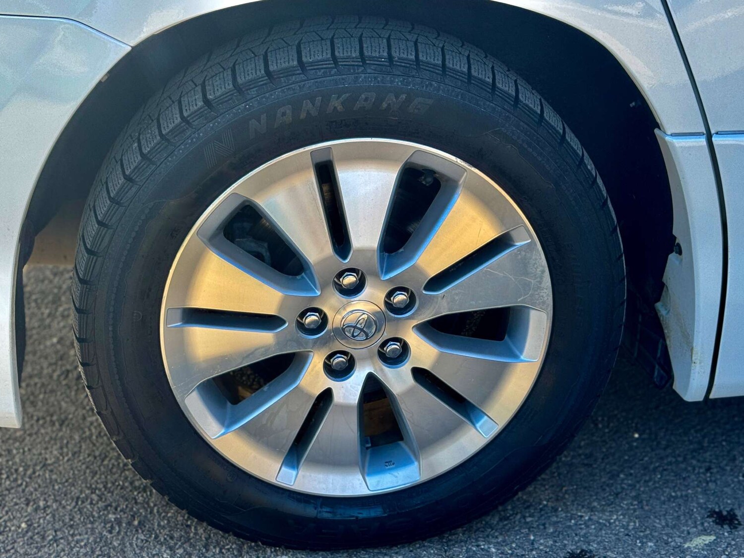 Used Toyota Vellfire 2014 for sale - 77437691: Photo 86